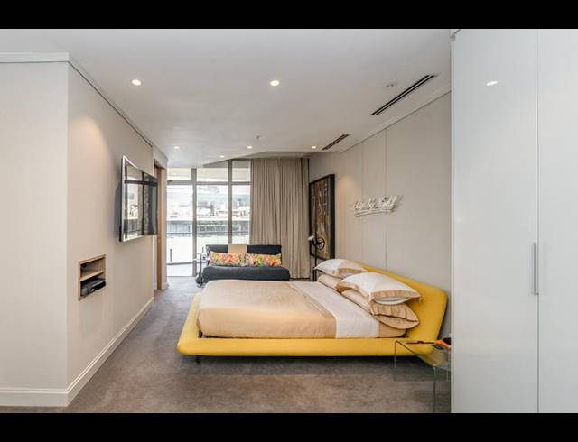 2 BEDROOM APARTMENT FOR SALE IN SANDTON CENTRAL